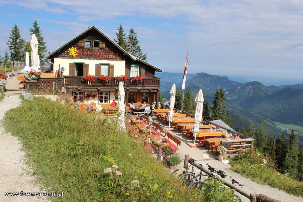 Zwölferhorn_Franzls_Hütte