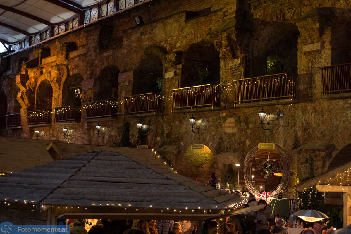 Weihnachtsmarkt in den Kasematten