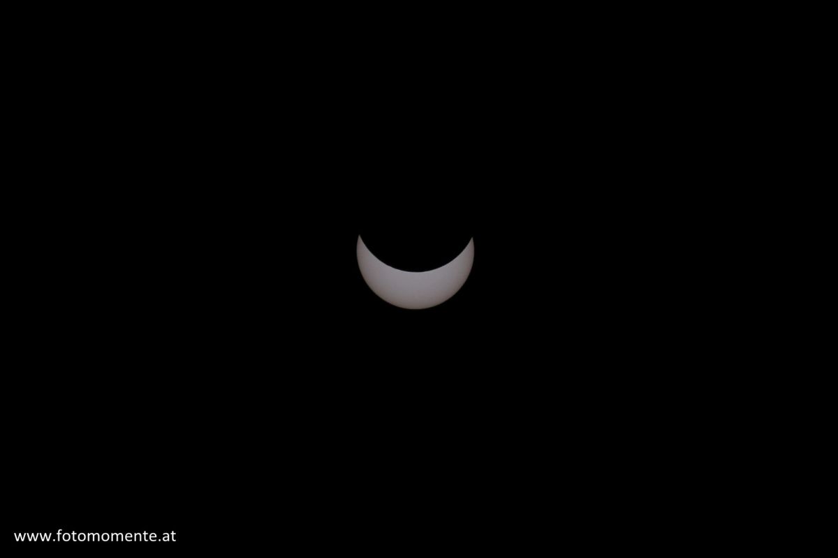 Sonnenfinsternis-20-03-2015-Graz-3-maximaler-schatten