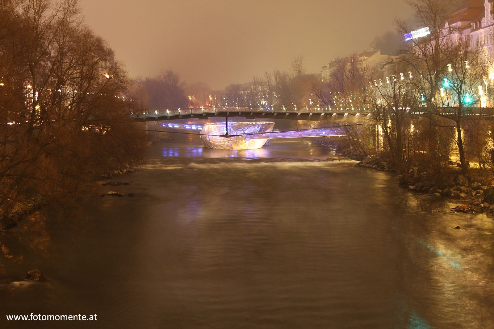 Murinsel Nacht Graz - Grazer Murinsel in der Nacht