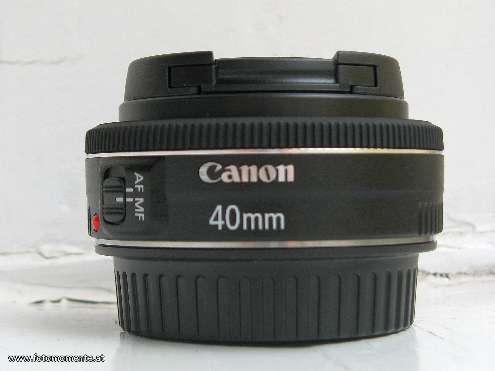 canon_40mm_f2_8_stm